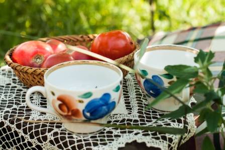 Simple Ideas for Every Room to Embrace the Summer Vibe
